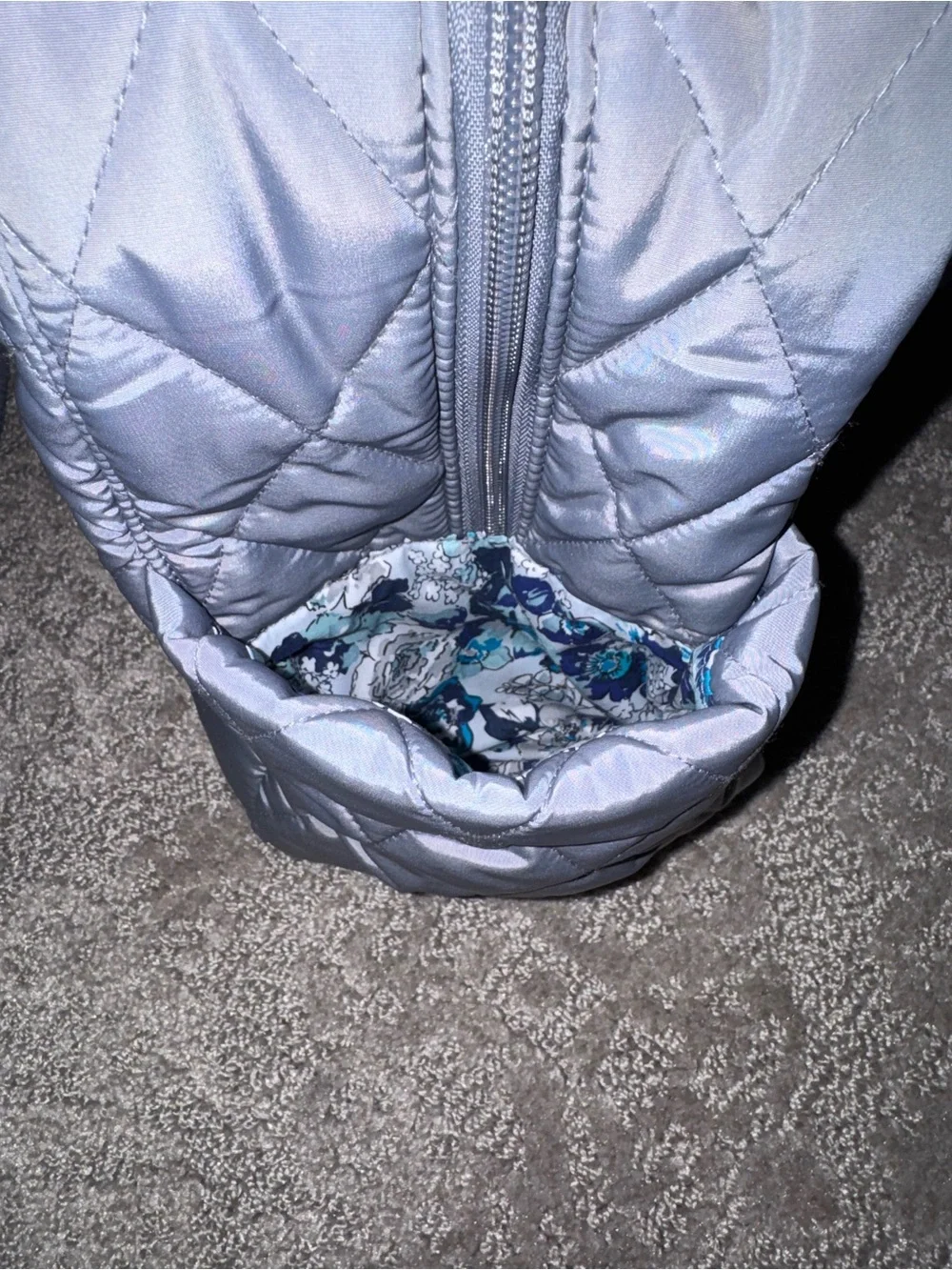 Vera Bradley Medium Traveler bag in Frost Grey